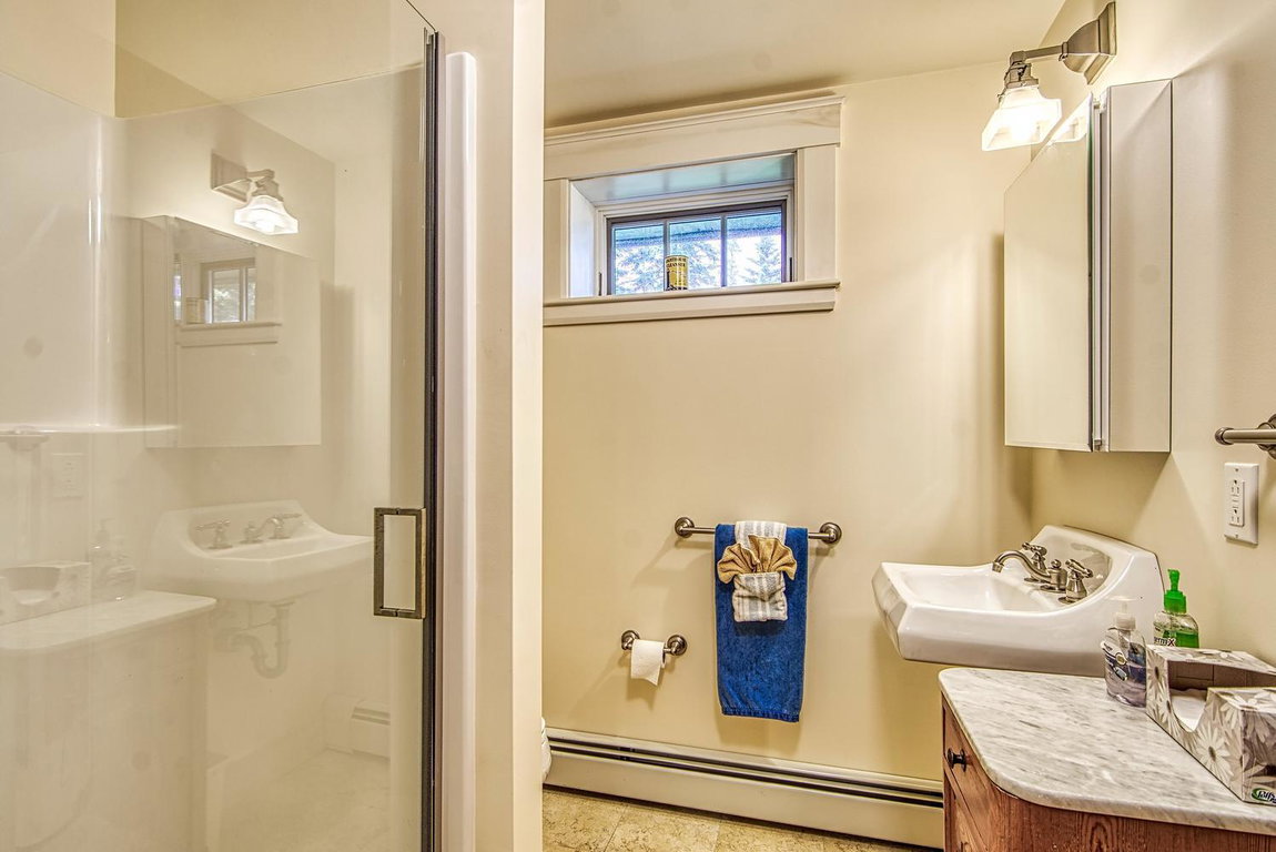 Ocean level bathroom