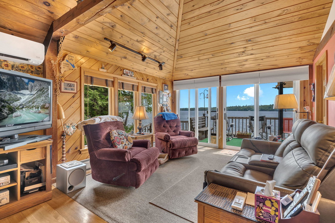 44-web-or-mls-293-scotts-neck-rd