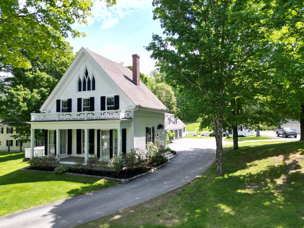 1090 Pittston School Street Pittston