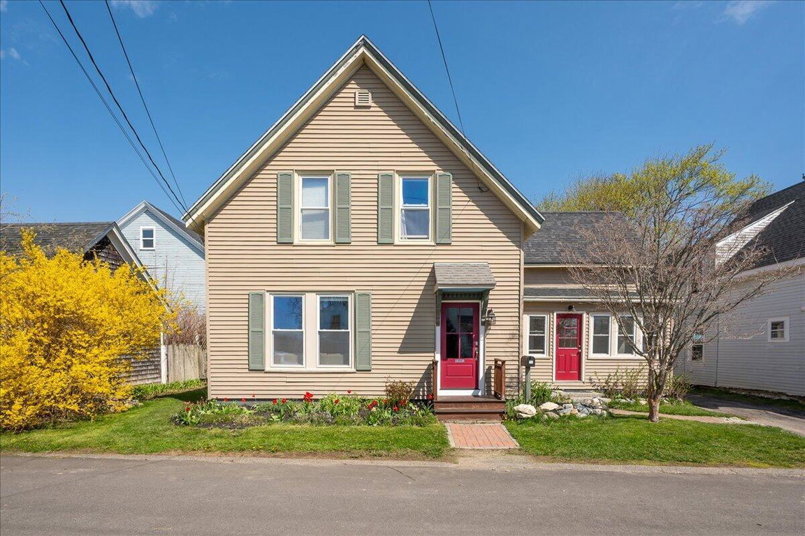 15 Berkley Street Rockland