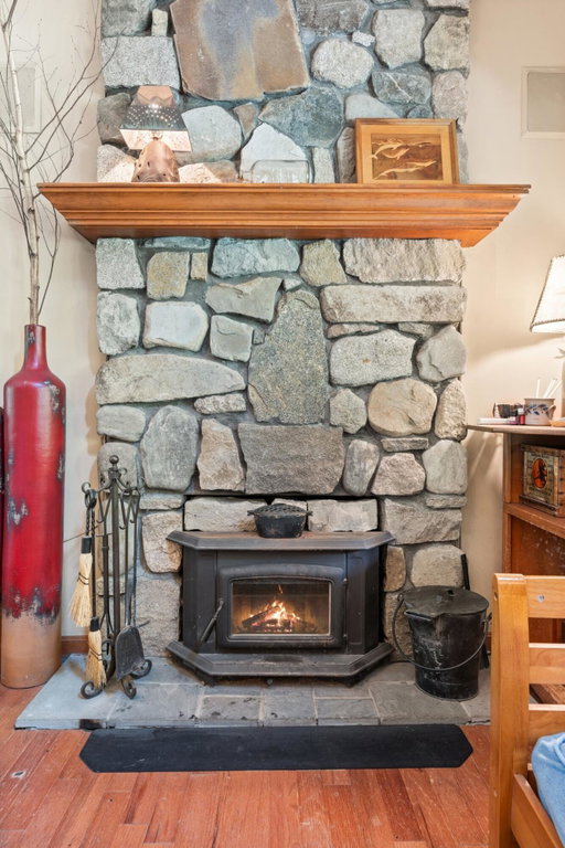 31 Hallbrook Way37