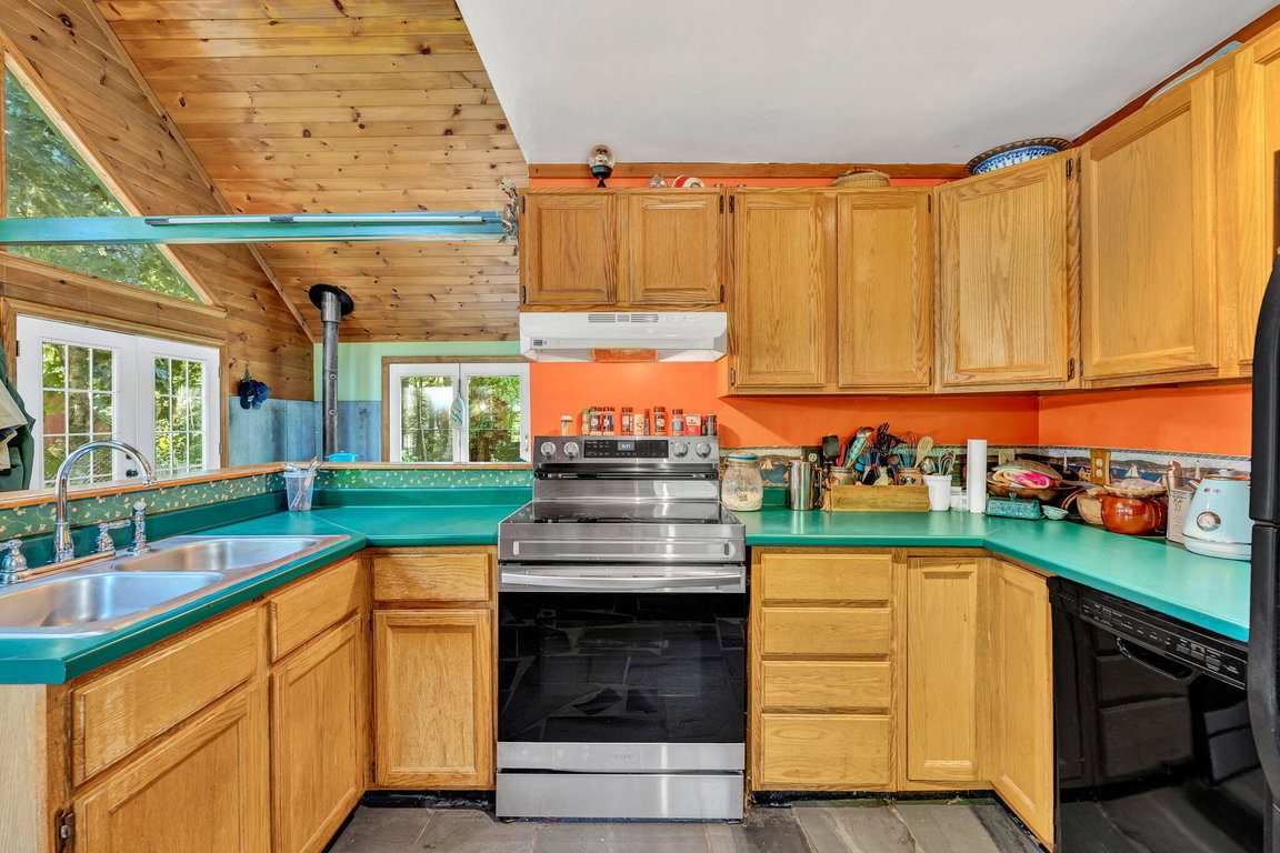 20-web-or-mls-26-wolf-cove-rd