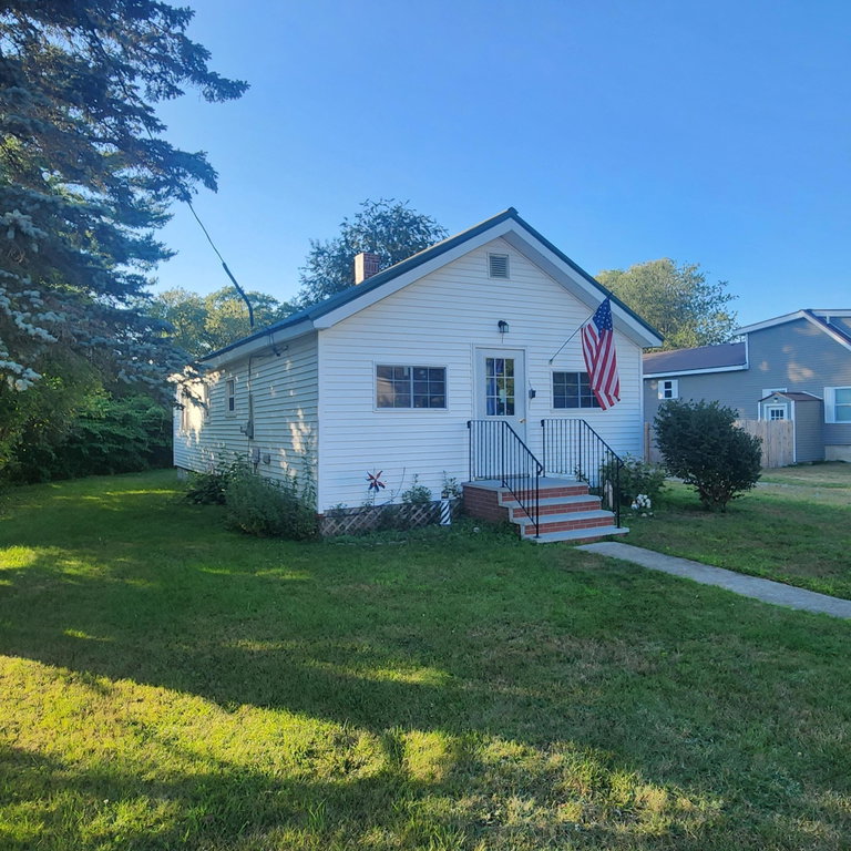 17 Willow Street Howland