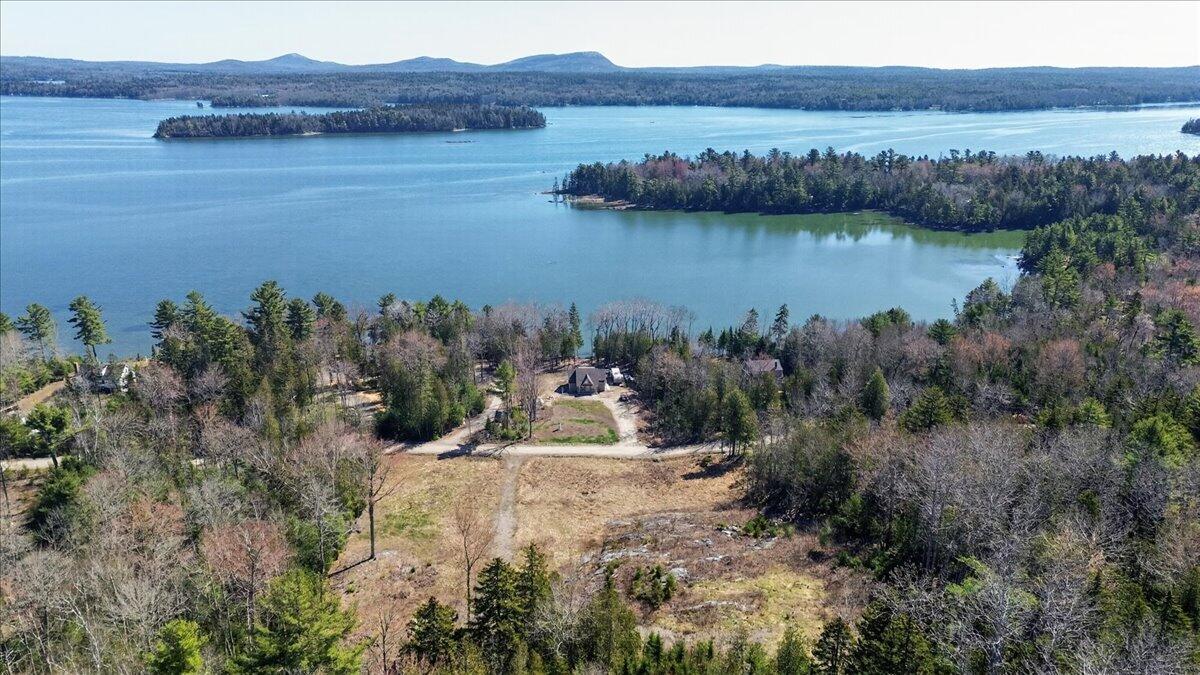 98 & 99 Landing Road Hancock