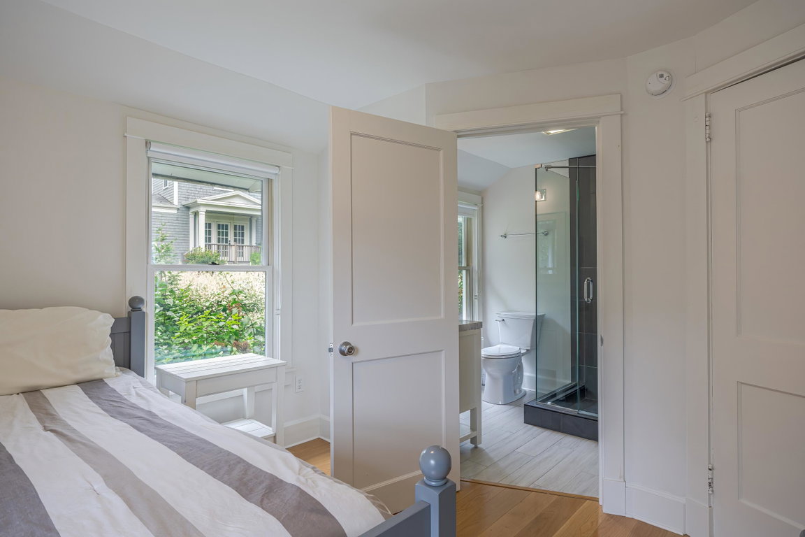 30-3 Graves Lane-DTP