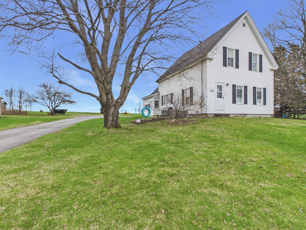 1616 Main Street Mapleton