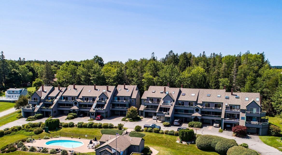 10 Robinson Lane Southwest Harbor