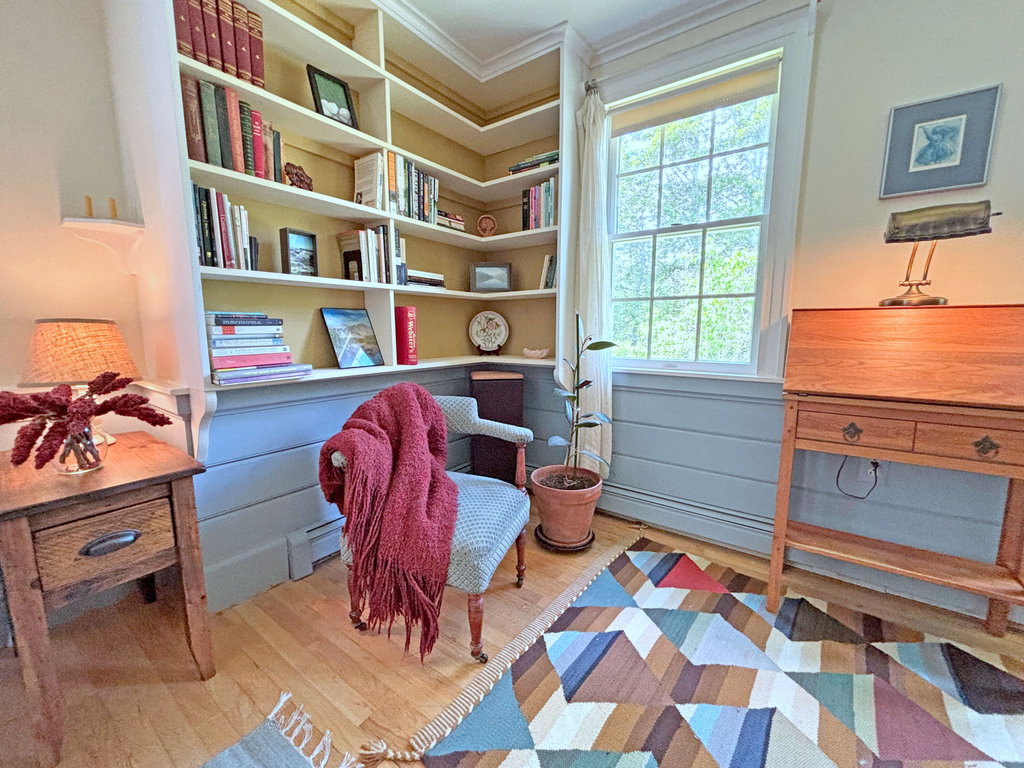 Living Room (6)