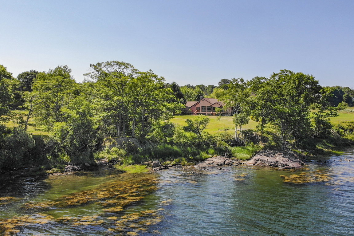 70 North Shore Drive Owls Head