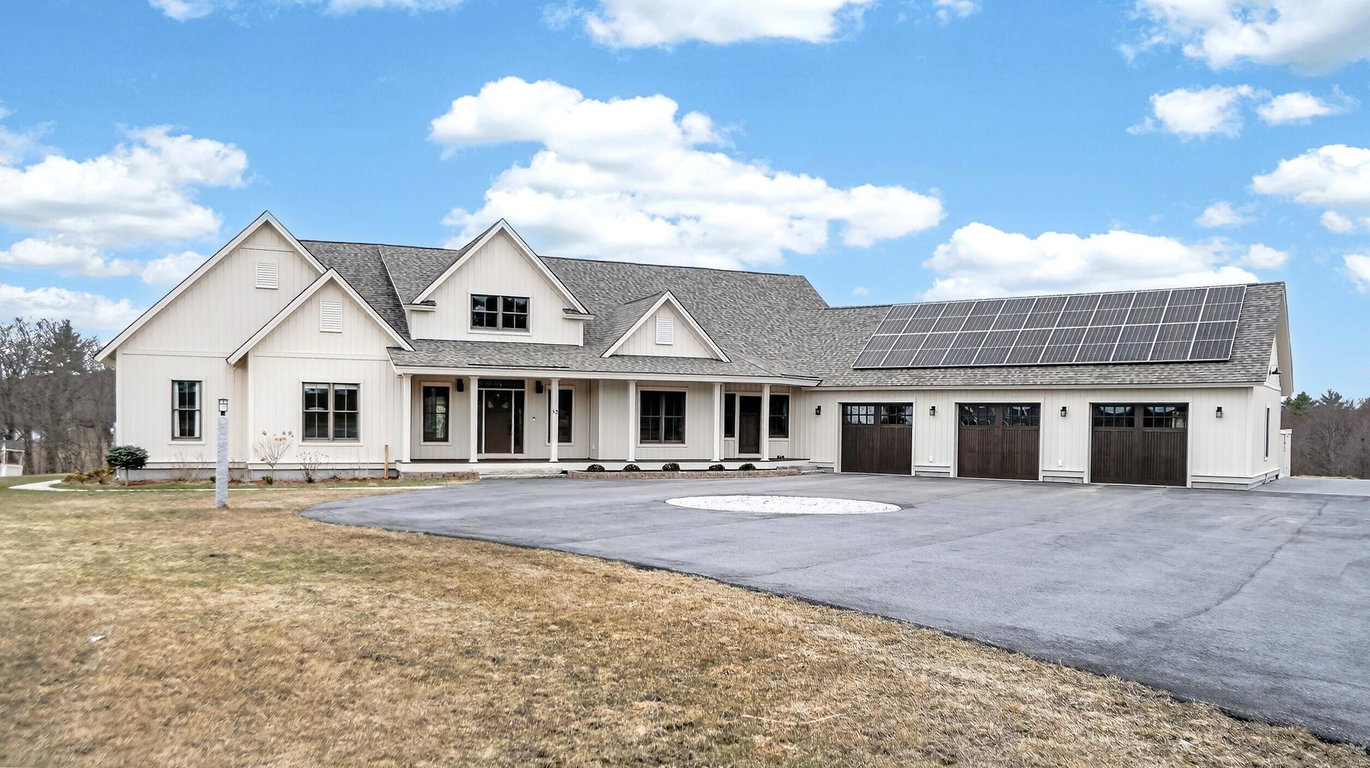 52 Green Acres Drive Buxton