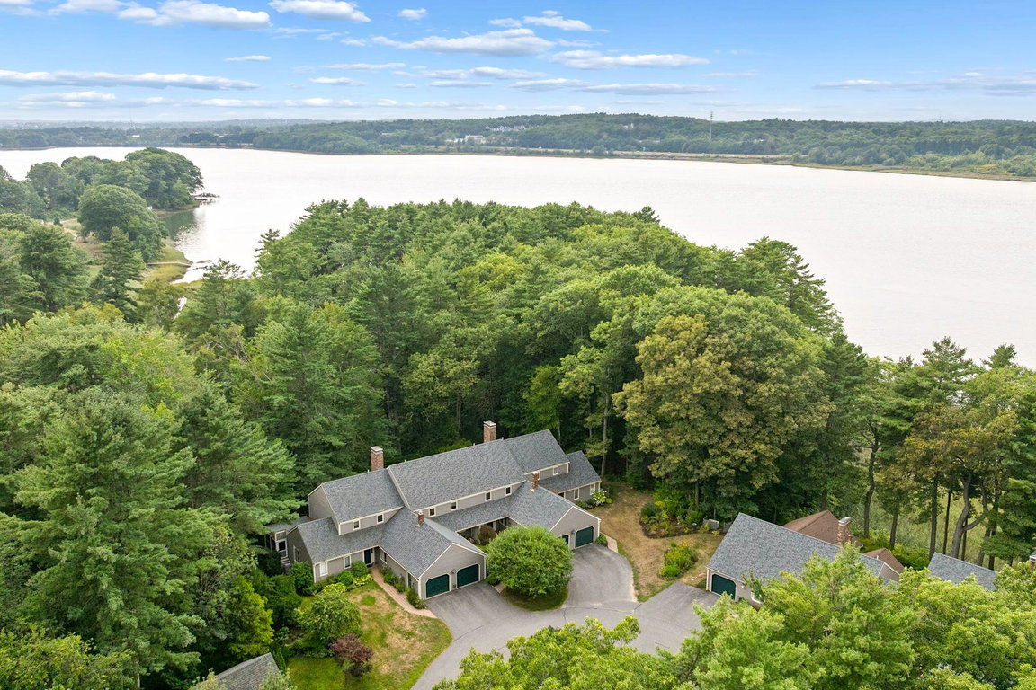 56 Foreside Common Drive Falmouth