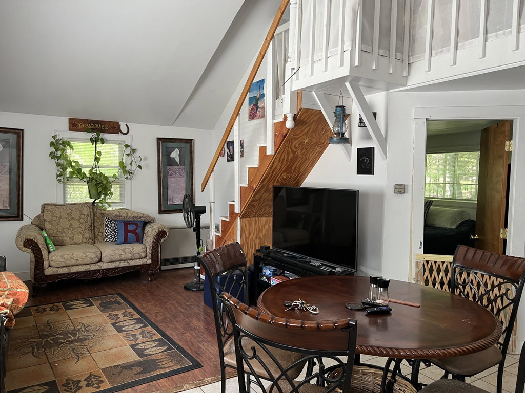 Back unit - Living room