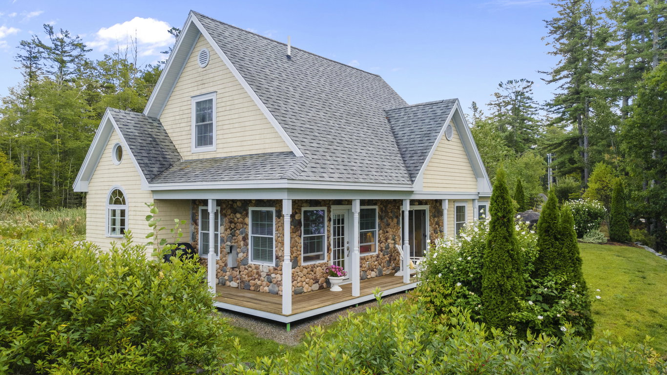 11 Island Lane Edgecomb