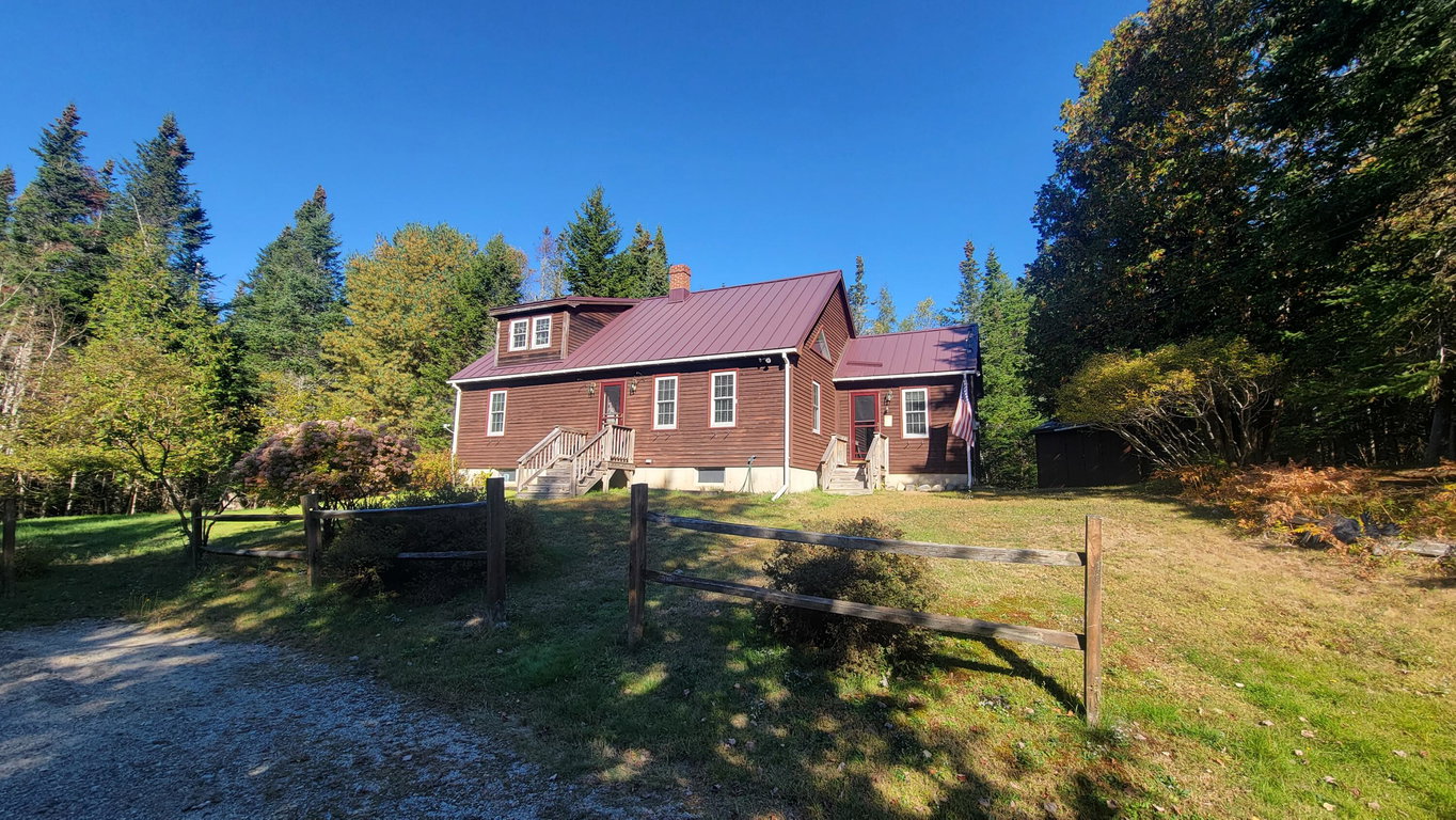 104 Old County Road Marshfield