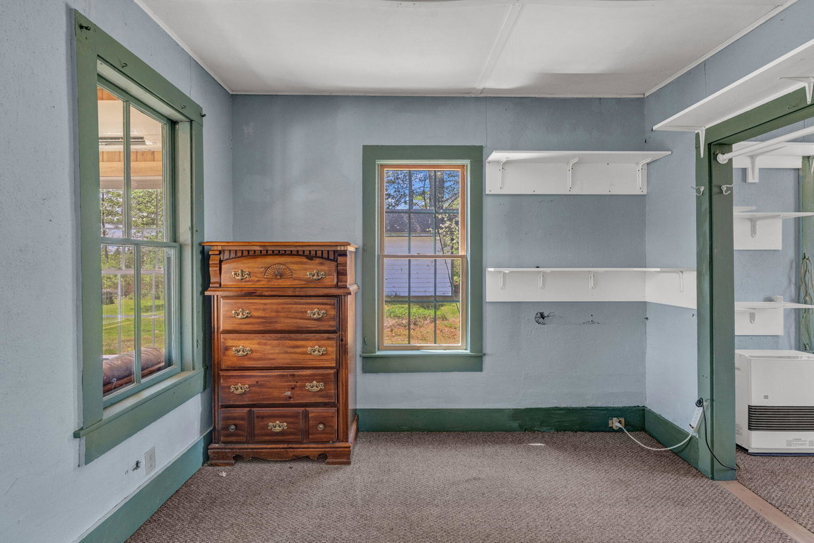 33-web-or-mls-137-w-franklin-rd