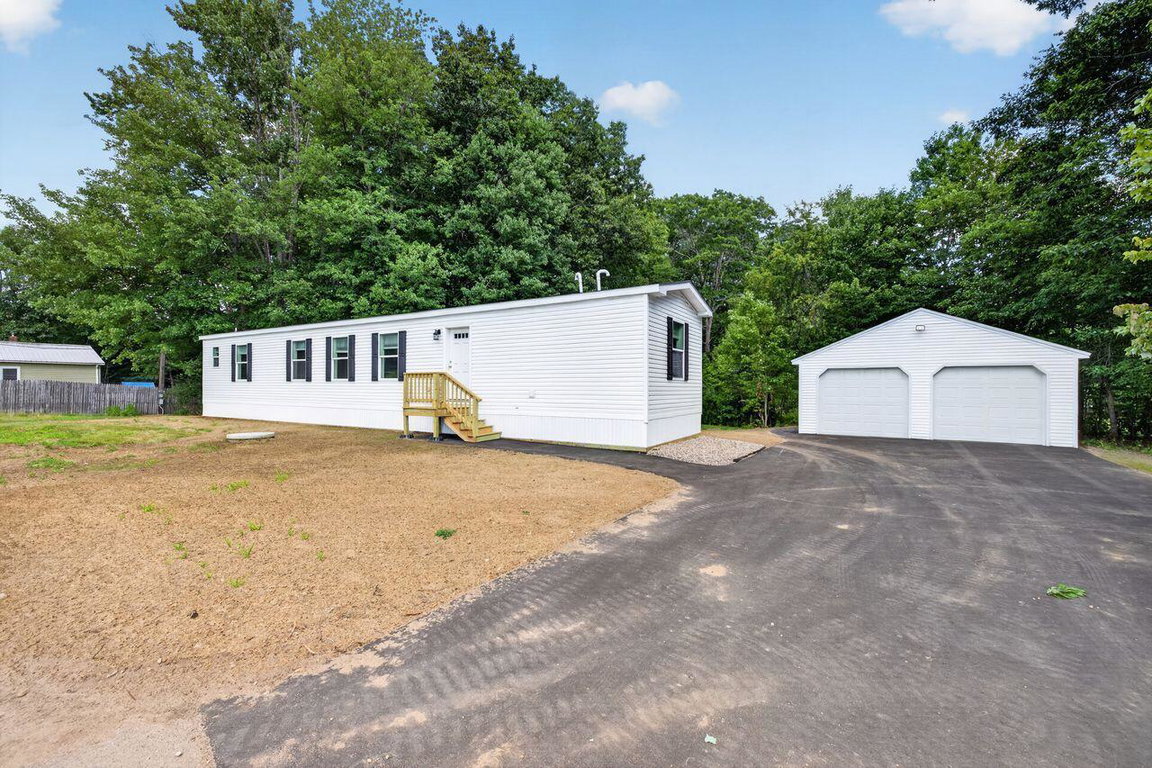 7 Gendreau Lane Sanford