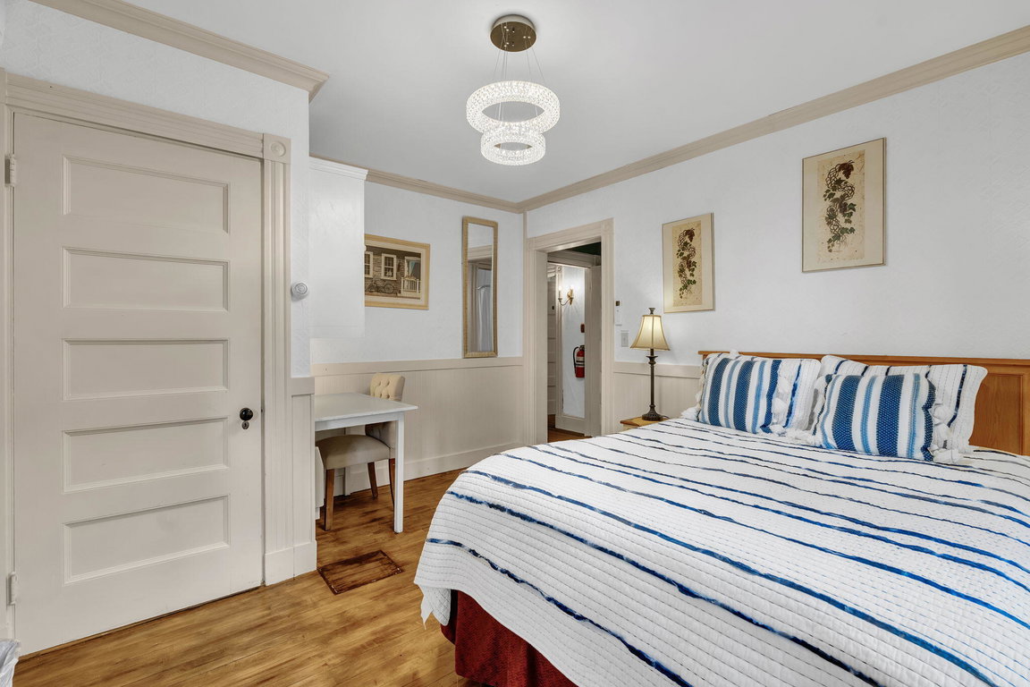 38-web-or-mls-11-high-st