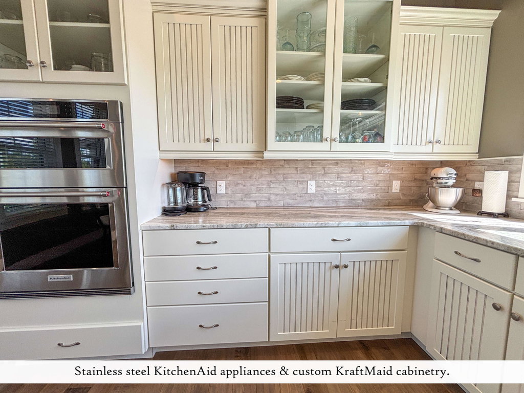 Show Kitchen (9), label