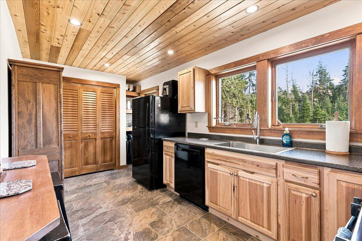 11-283 Dow Rd (7 of 46)