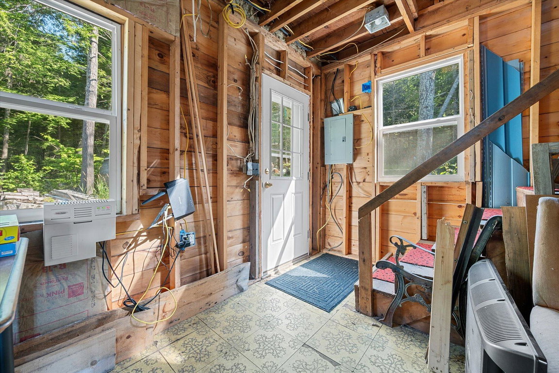 187 East Hopkins Pond Rd