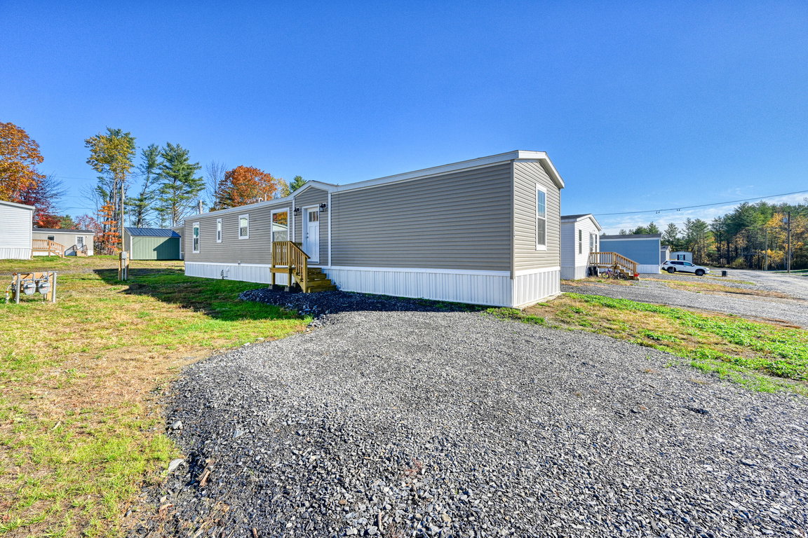 19 Valerie Lane Waterville