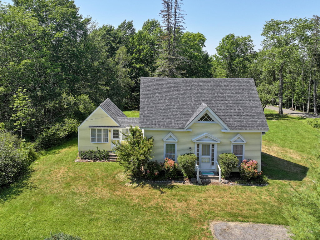 1 D 553 N. Deer Isle Road