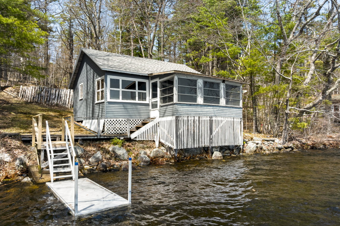 38 Beach Lane Damariscotta