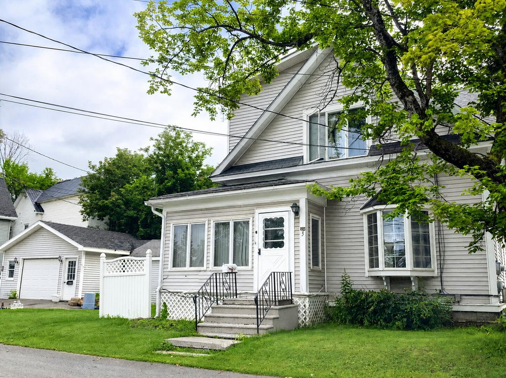 5 Epworth Street Presque Isle