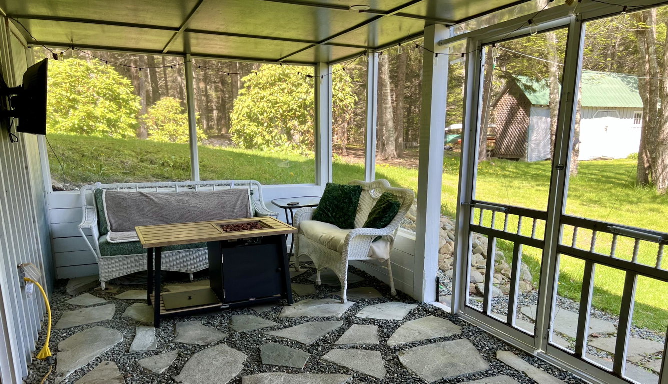 Screened in patio