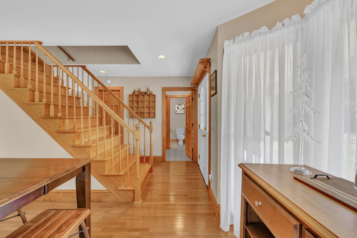 6-web-or-mls-167-twin-hill-rd