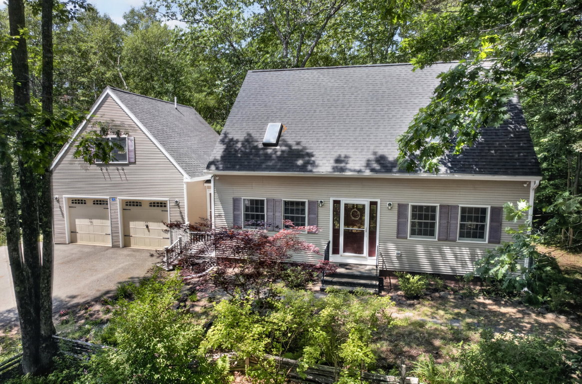 40 Forest Hill Bucksport