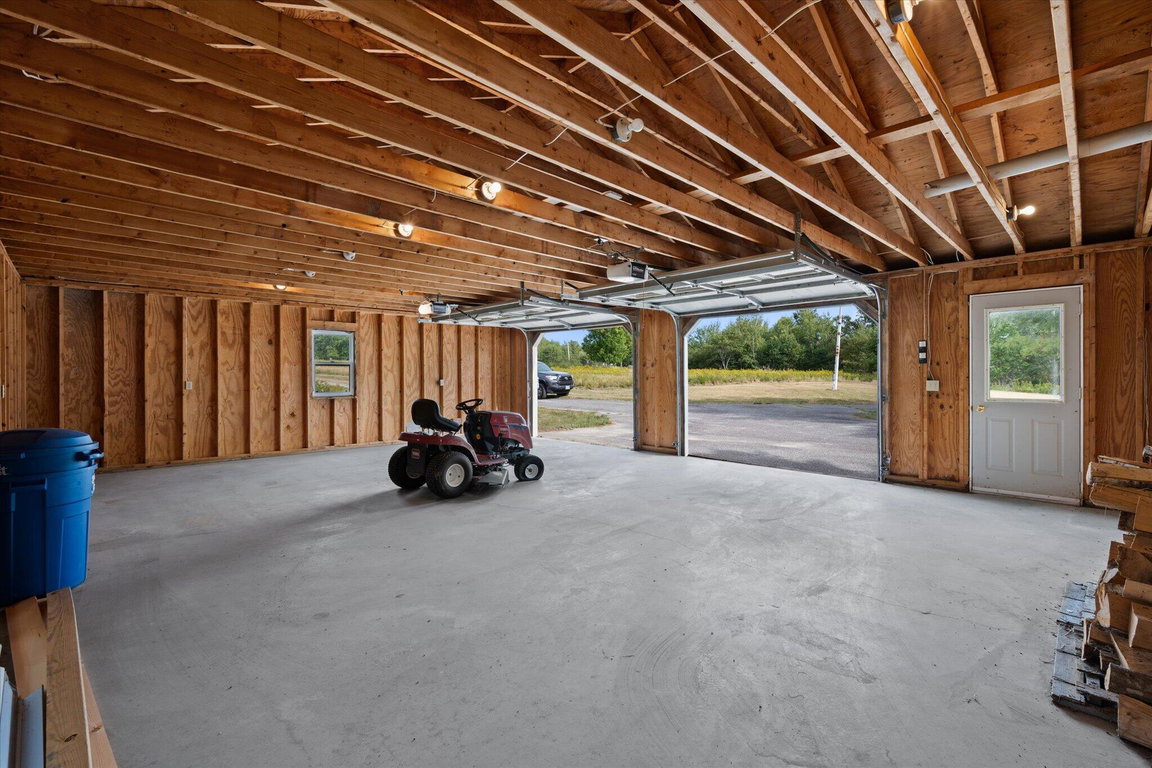 33-Garage