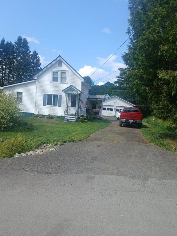 22 Varney Avenue Houlton