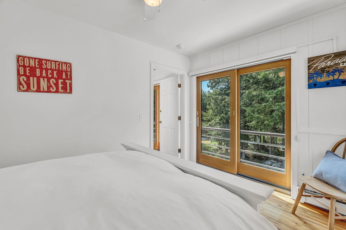 70-web-or-mls-195-branchview-dr