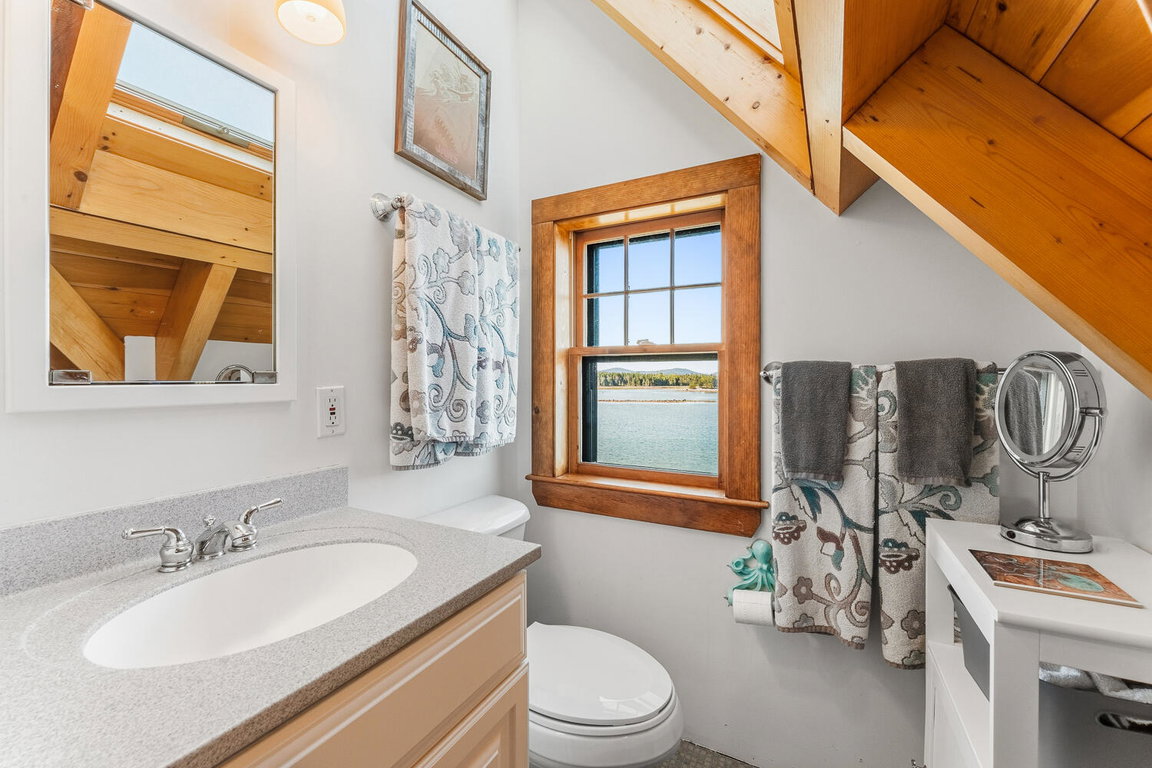 Full Bath