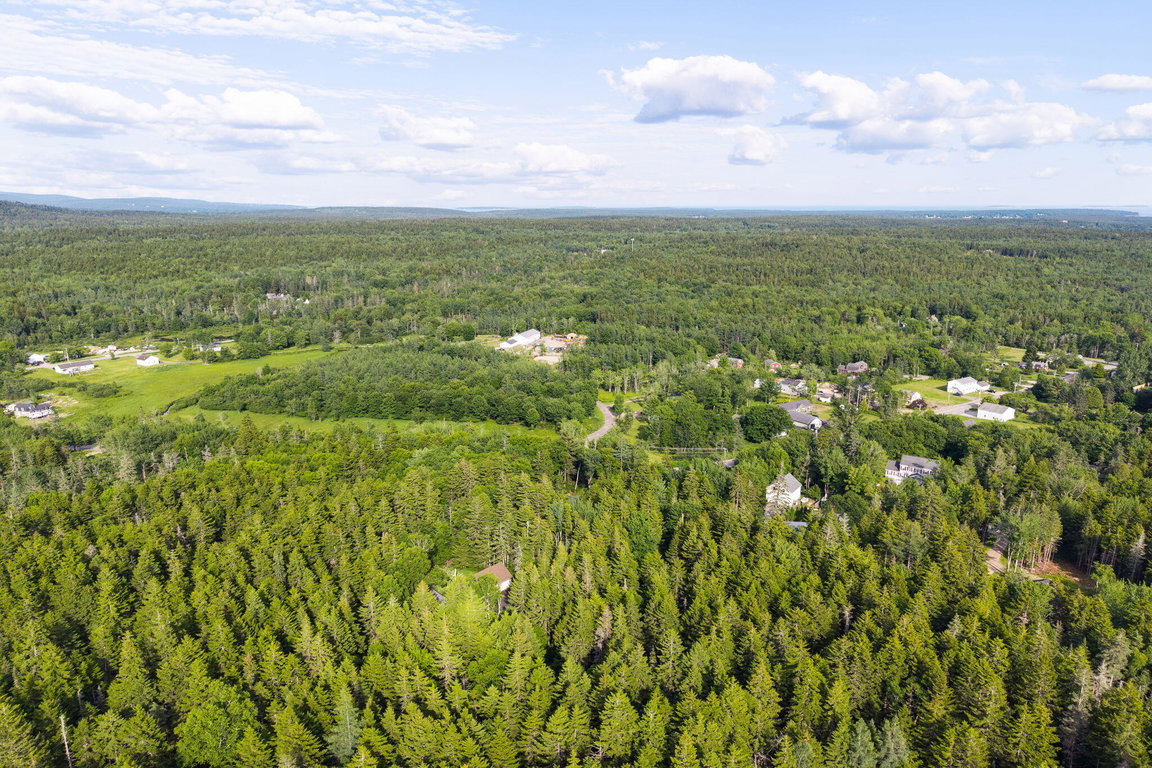 5 Cedar Hill Rd