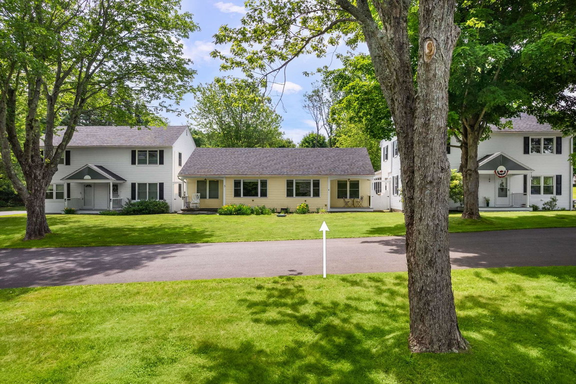 18 Woodside Meadow Road York