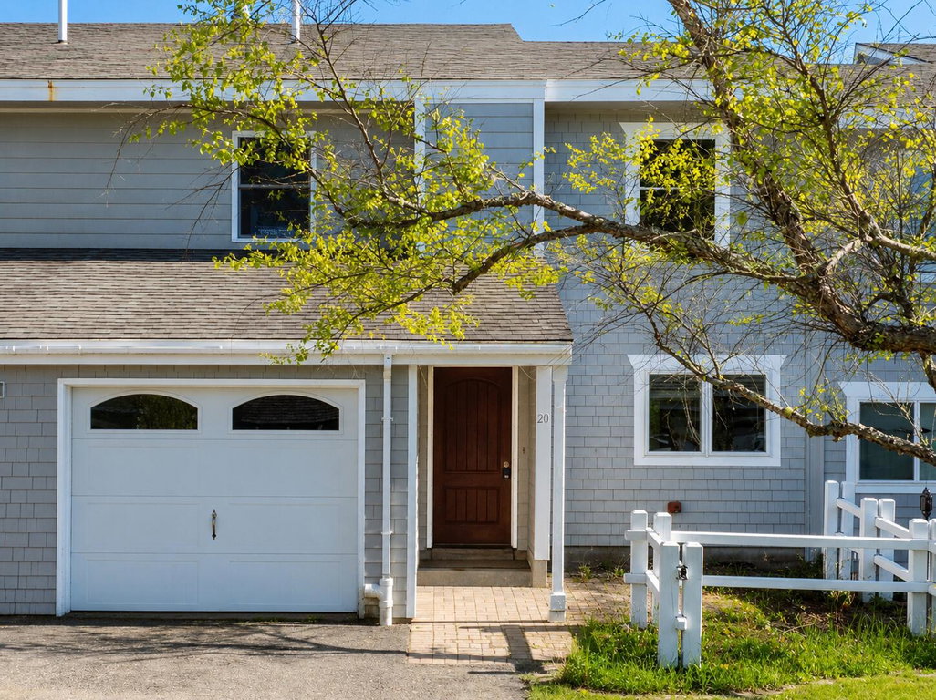 20 Beachwood Bay Drive Cutler