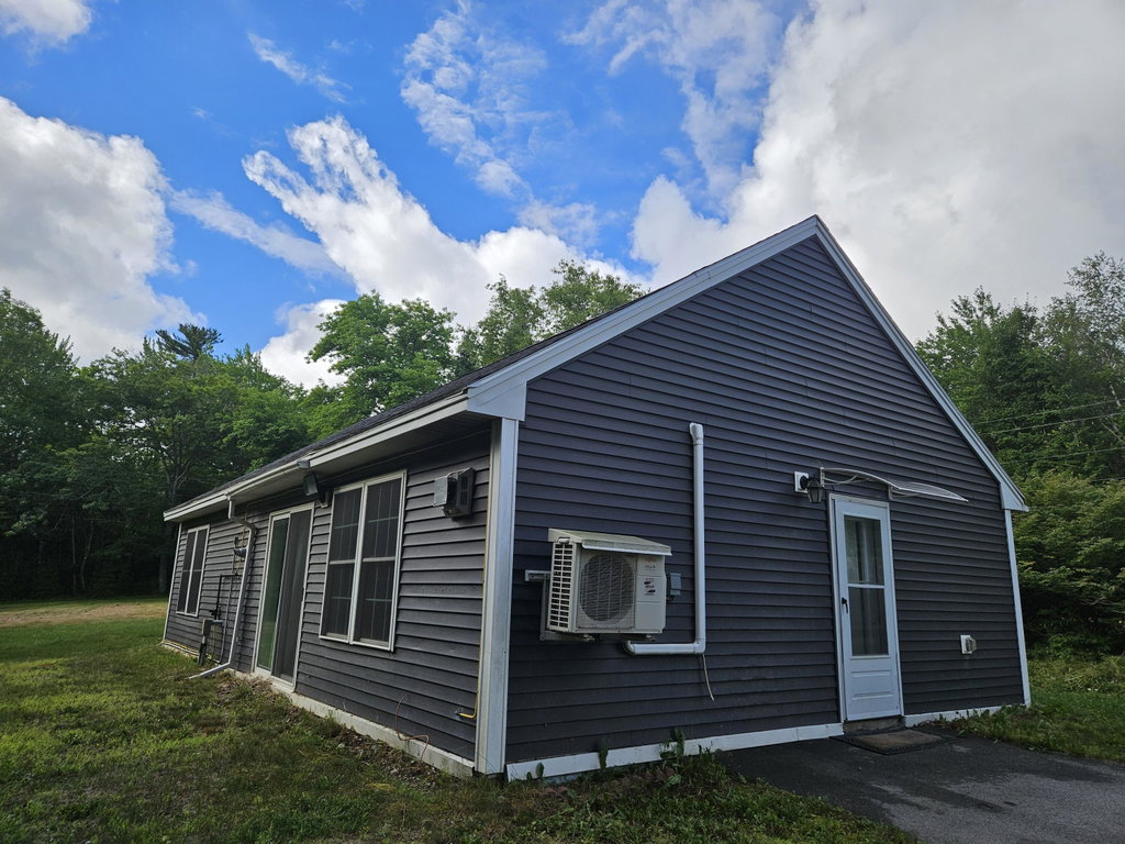 1467 Pushaw Road Glenburn