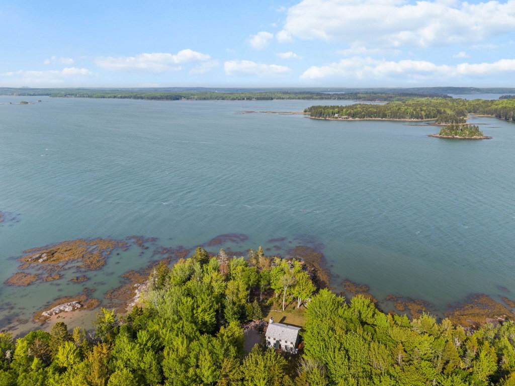 4-web-or-mls-566 Rays Point Rd, Milbridg