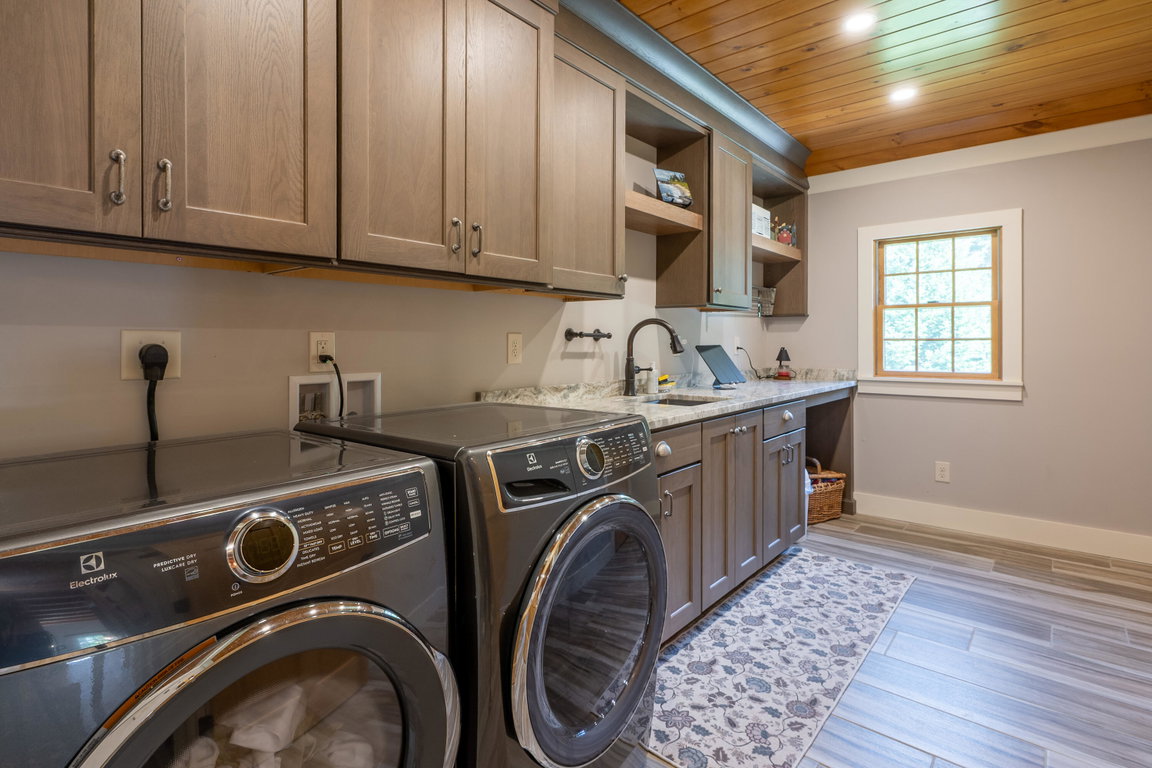 105 Grant, Bar Harbor, Maine