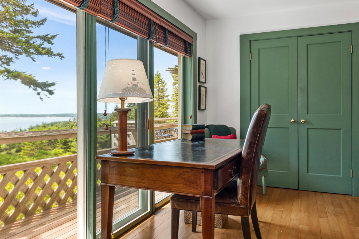 1st Floor Bedroom View