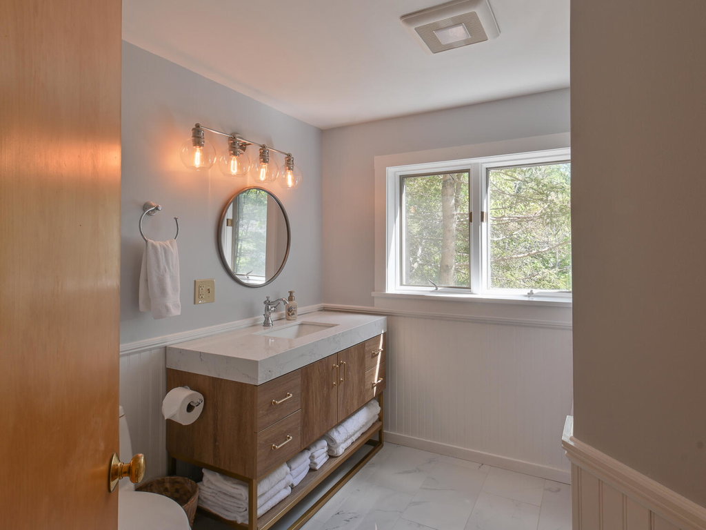 Second floor bath