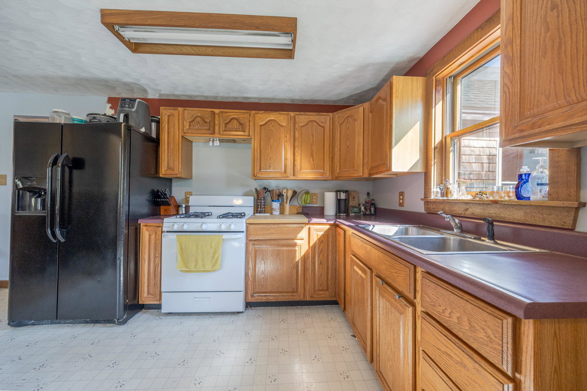 31-219 Eggomoggin Road-DTP