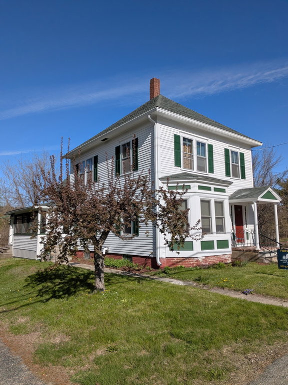 97 Park Street Livermore Falls