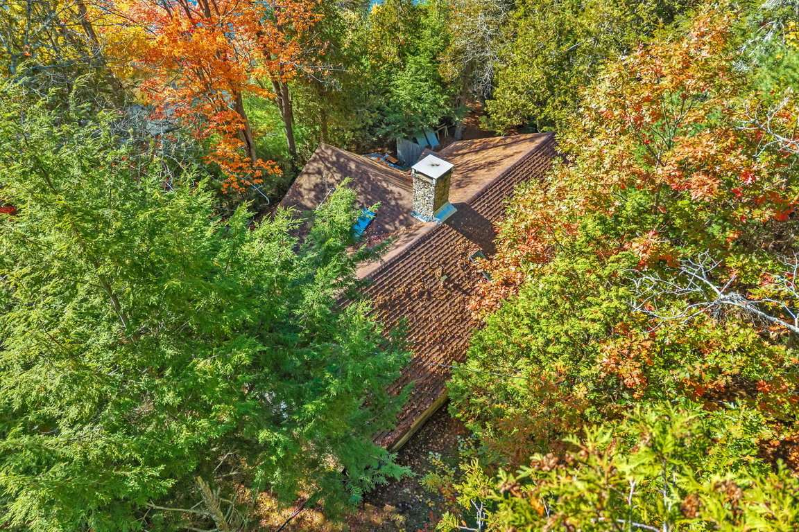 69-web-or-mls-25-dickens-farm-rd
