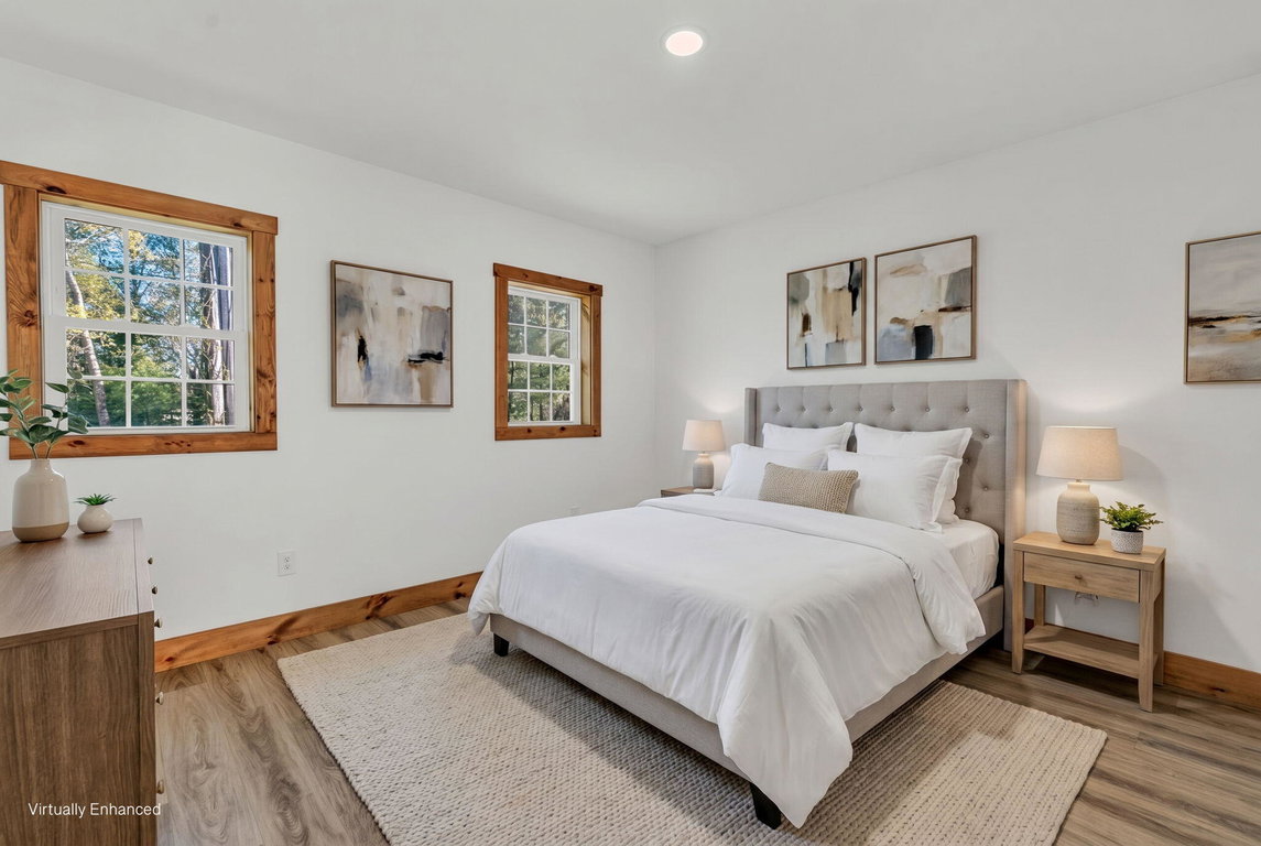 7-web-or-mls-727-n-bend-rd