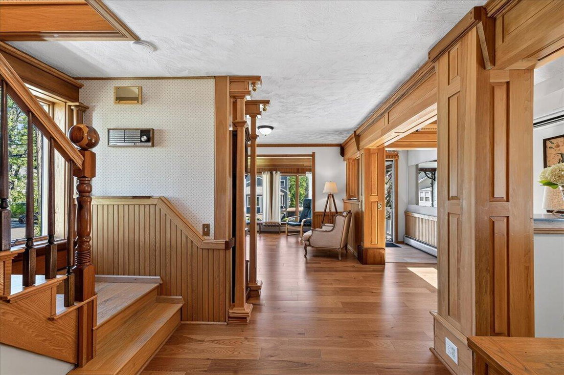 15-107 Ledgelawn Ave (30 of 96)