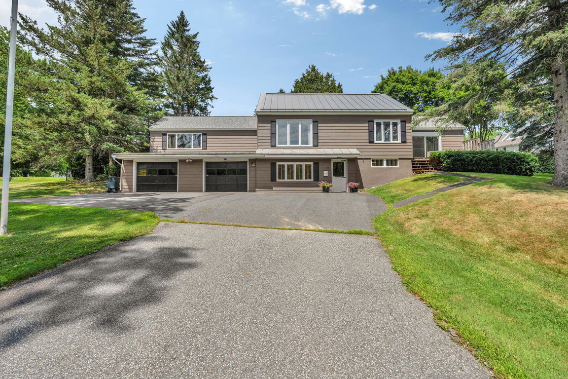 5 River Road Waterville