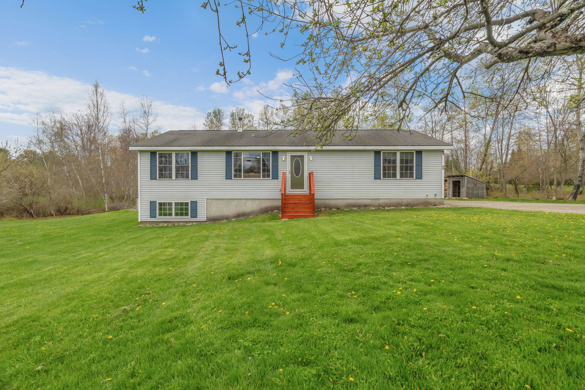 65 Center Drive Orrington